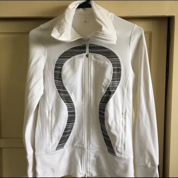 Lululemon in stride jacket - Picture 2 of 4